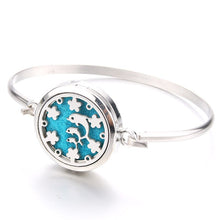Charger l'image dans la galerie, Bracelet diffuseur d'huile essentielle "Dauphin"