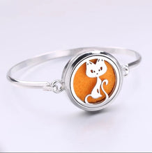 Charger l'image dans la galerie, Bracelet diffuseur d'huile essentielle "Chat"